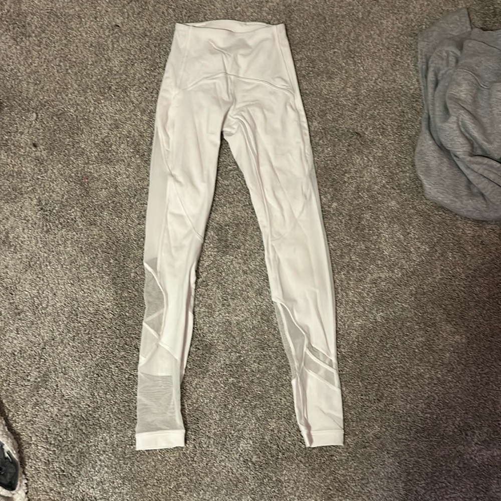 Lululemon white mesh leggings size 2